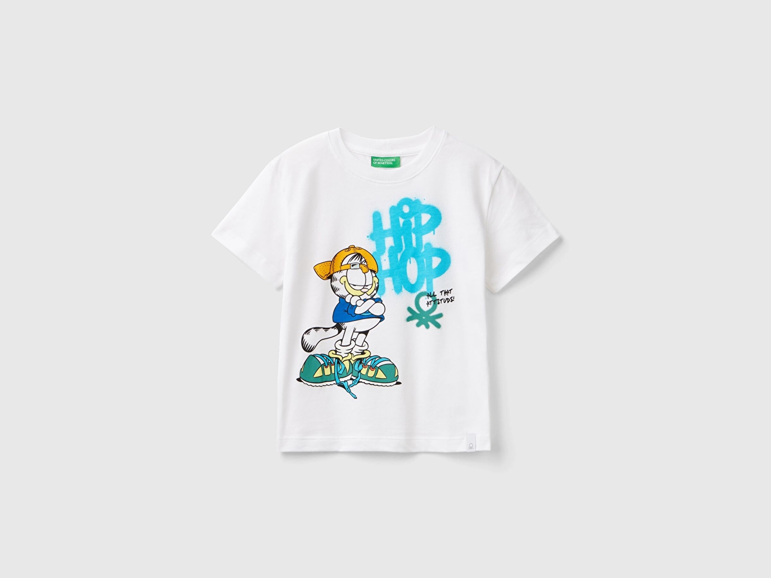 Benetton Erkek Çocuk Beyaz Önü Garfield Baskılı Rahat Kalıp Bisiklet Yaka T-Shirt