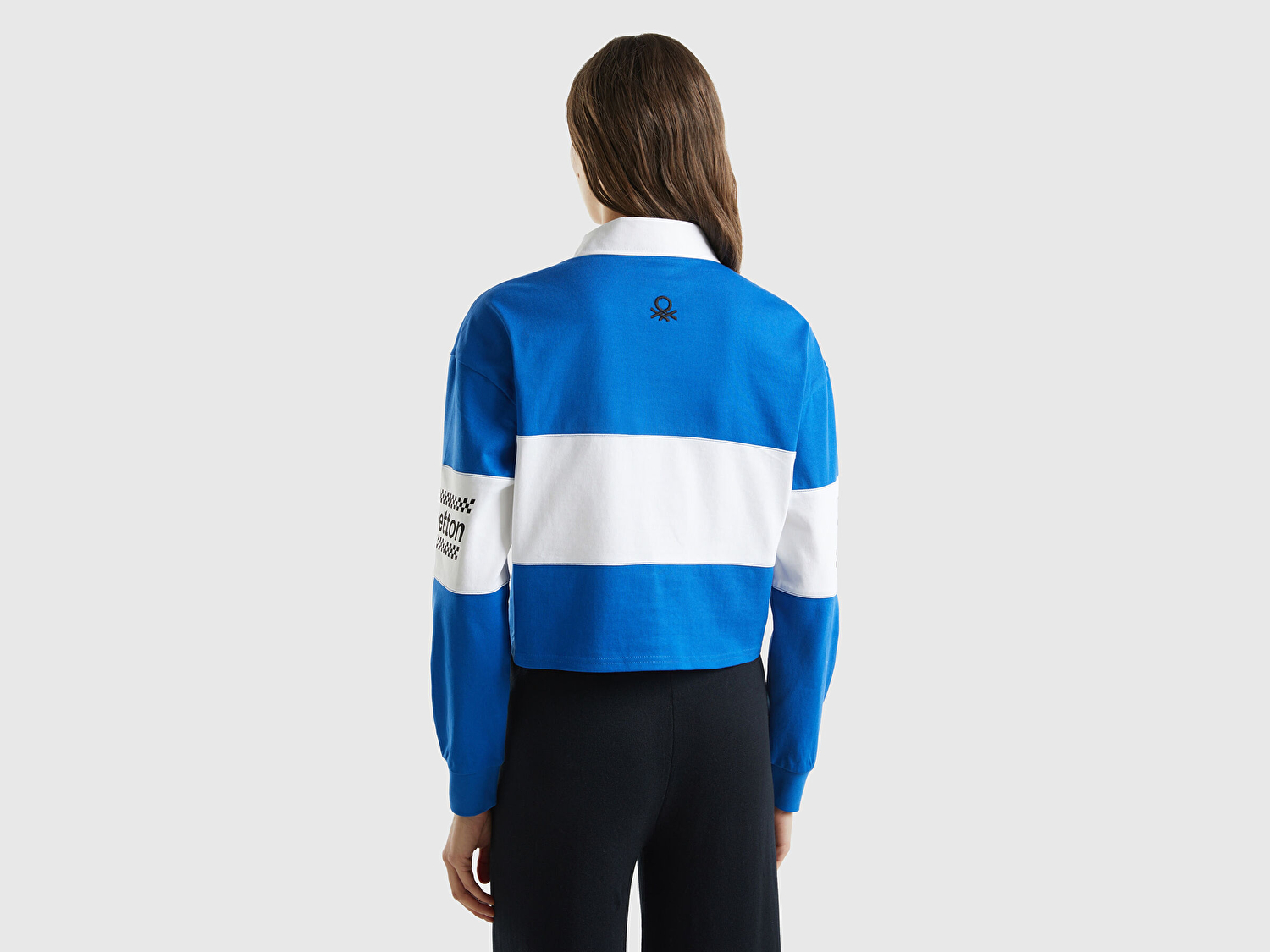 Benetton Kadın Saks Mavi %100 Pamuk Logo Baskılı Renk Bloklu Polo Yaka Crop Sweatshirt