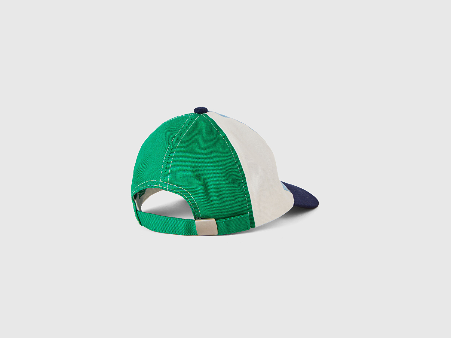 Benetton Erkek Çocuk Lacivert Önü Logo İşlemeli Çok Renkli Metal Tokalı Kep Şapka