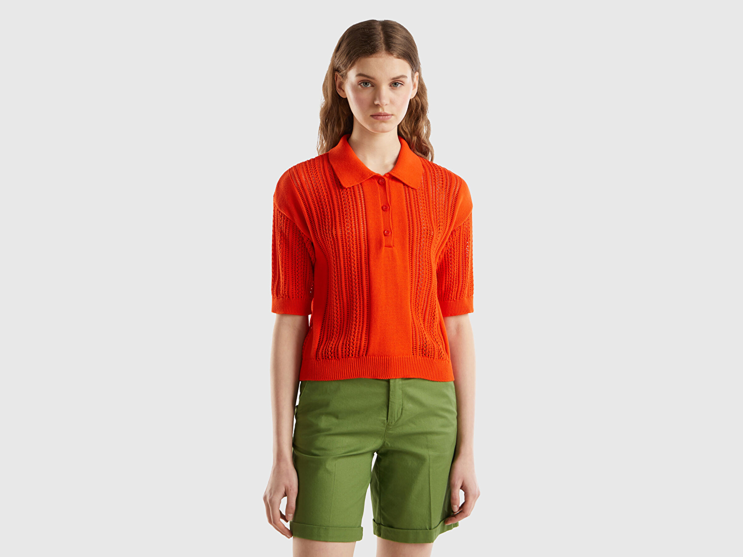 Benetton Kadın Nar Çiçeği %100 Pamuk Tığ İşi Kolları Büzgülü Polo Yaka Triko T-Shirt