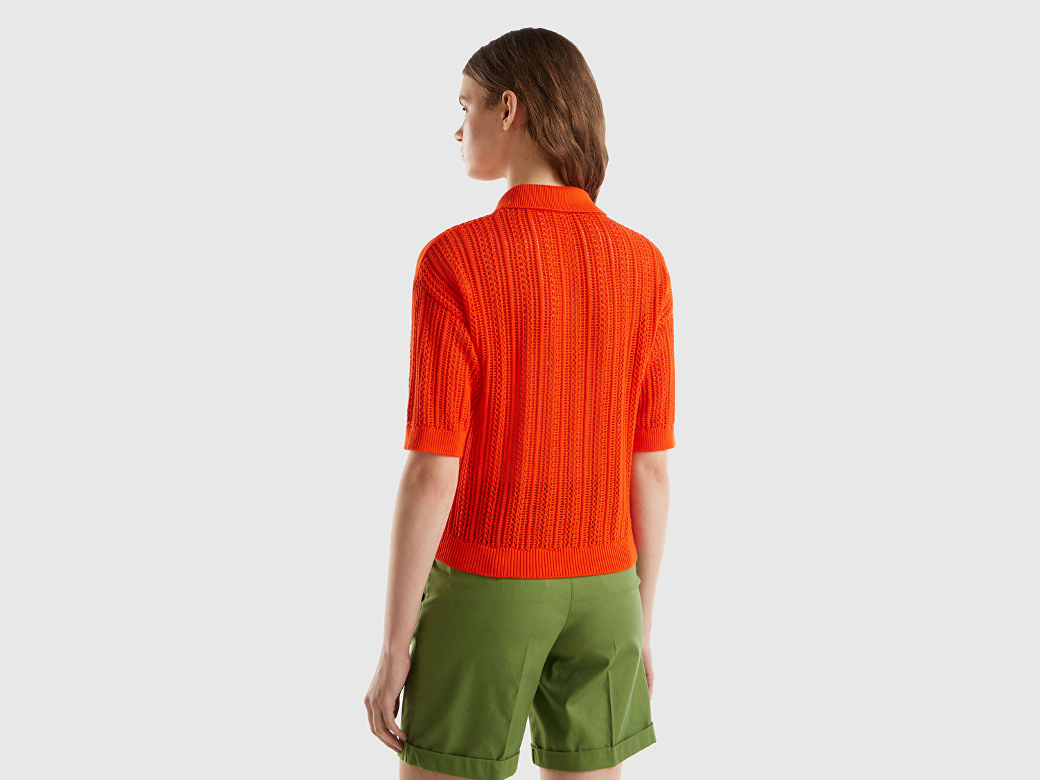 Benetton Kadın Nar Çiçeği %100 Pamuk Tığ İşi Kolları Büzgülü Polo Yaka Triko T-Shirt