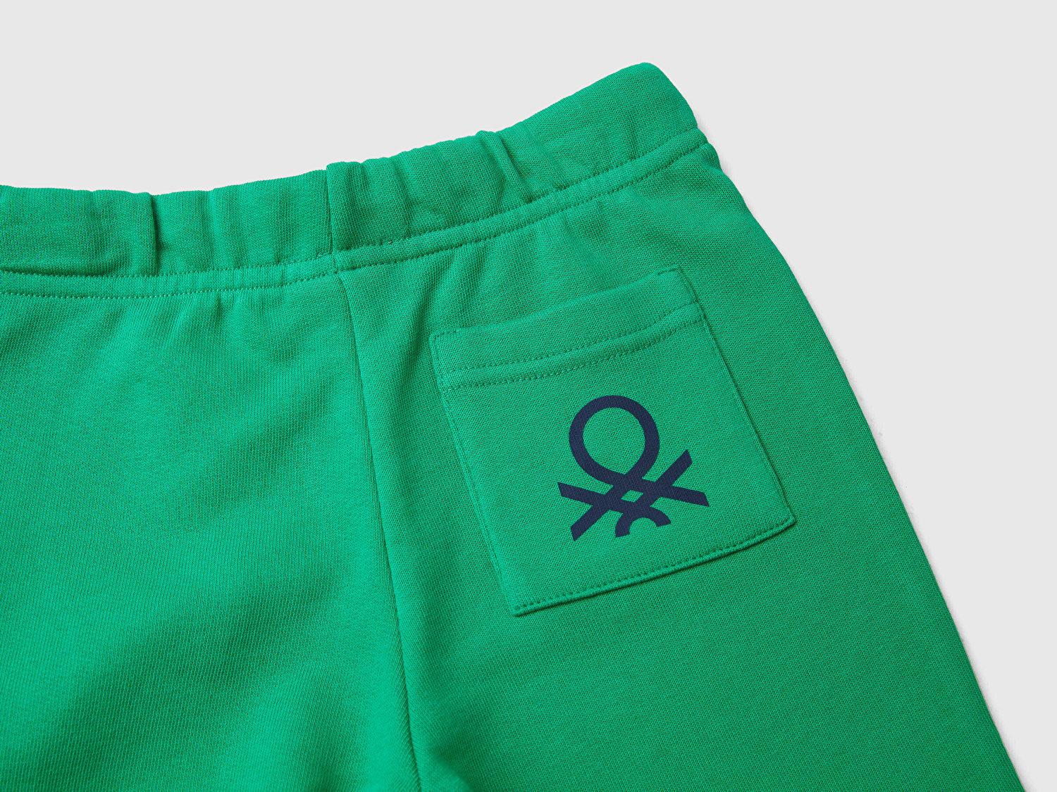 Benetton Erkek Çocuk Yeşil Arka Cebi Logolu Sweat Şort