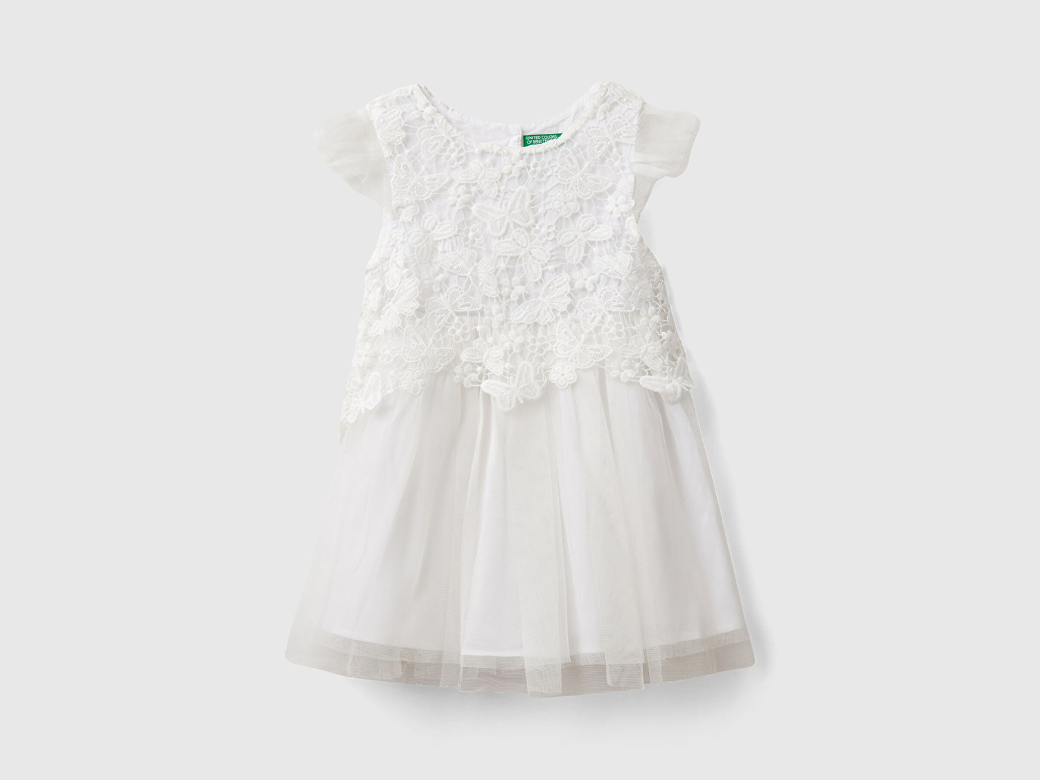 Benetton Kız Çocuk Beyaz Pileli ve Tül Etekli Kelebek Kol Elbise