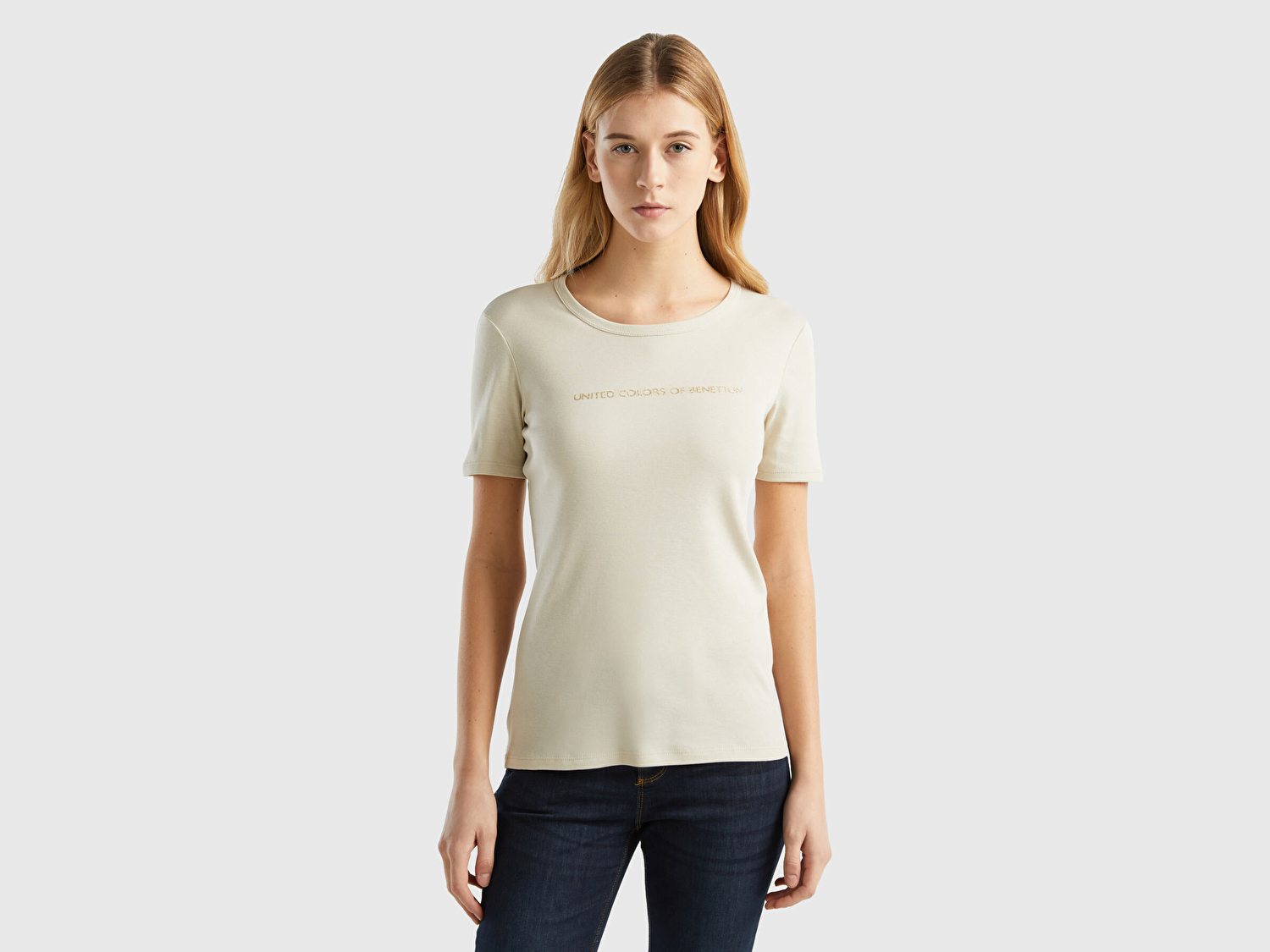 Benetton Kadın Taş Rengi %100 Koton Benetton Yazılı Basic T-Shirt