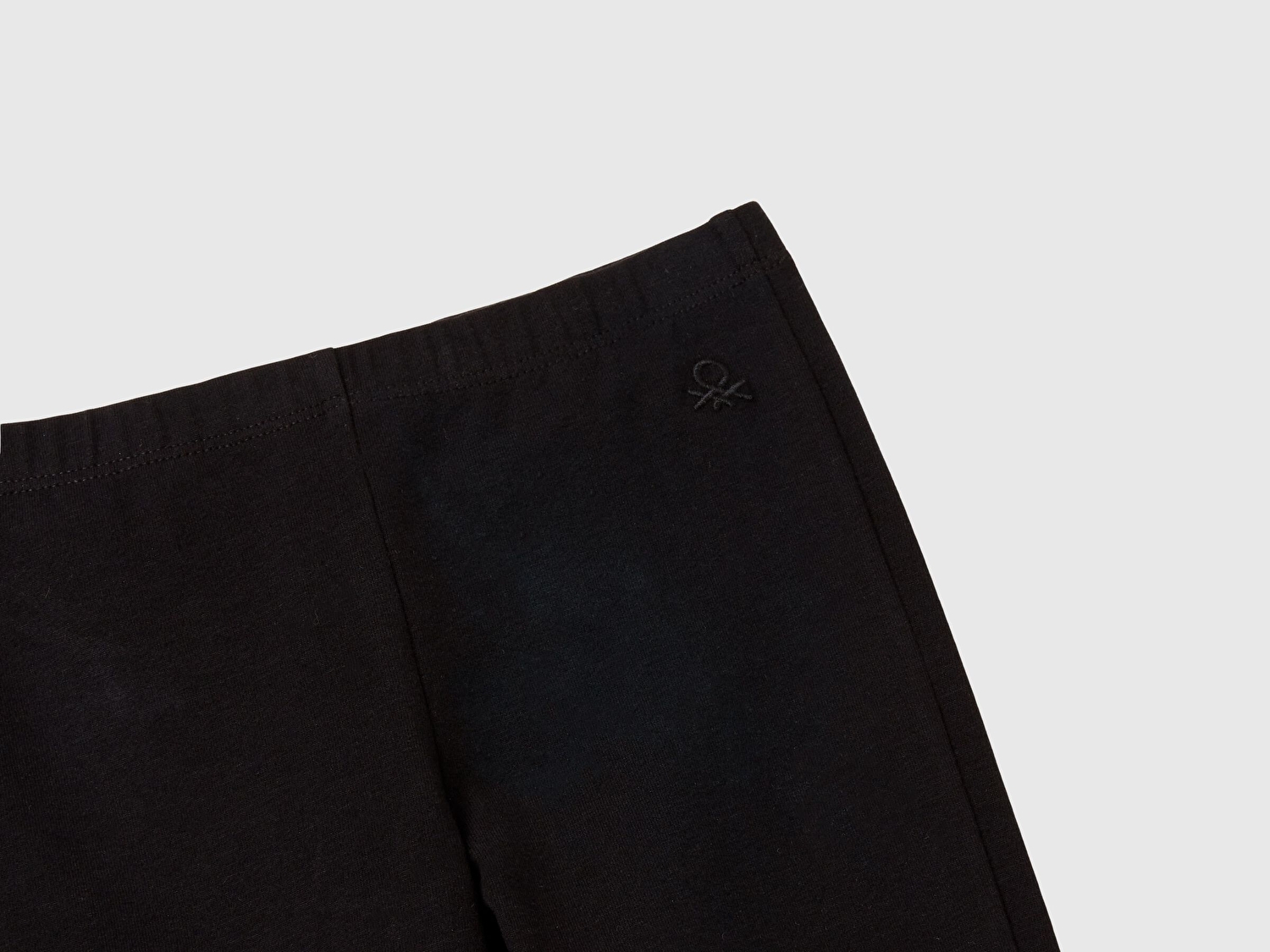 Benetton Kız Bebek Siyah Logo Detaylı Flare Tayt