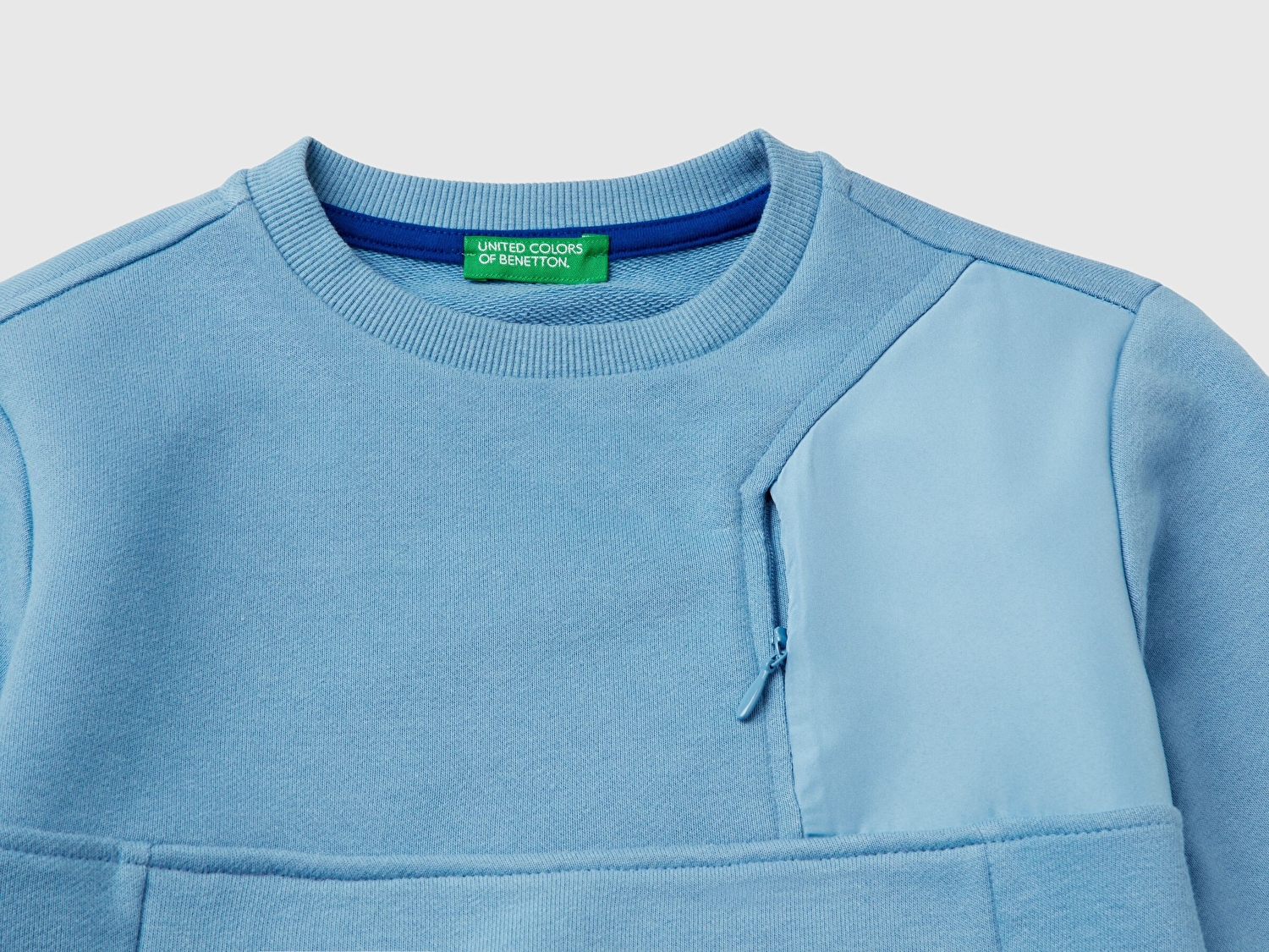 Benetton Erkek Çocuk Havacı Mavi Sol Omzu Parlak Detaylı Baskılı Bisiklet Yaka Sweatshirt