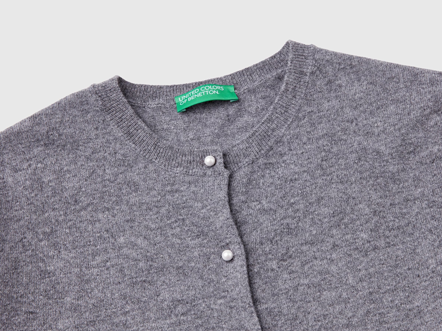 Benetton Kadın Antrasit Melanj %100 Merino Bisiklet Yaka İnci Düğmeli  Hırka