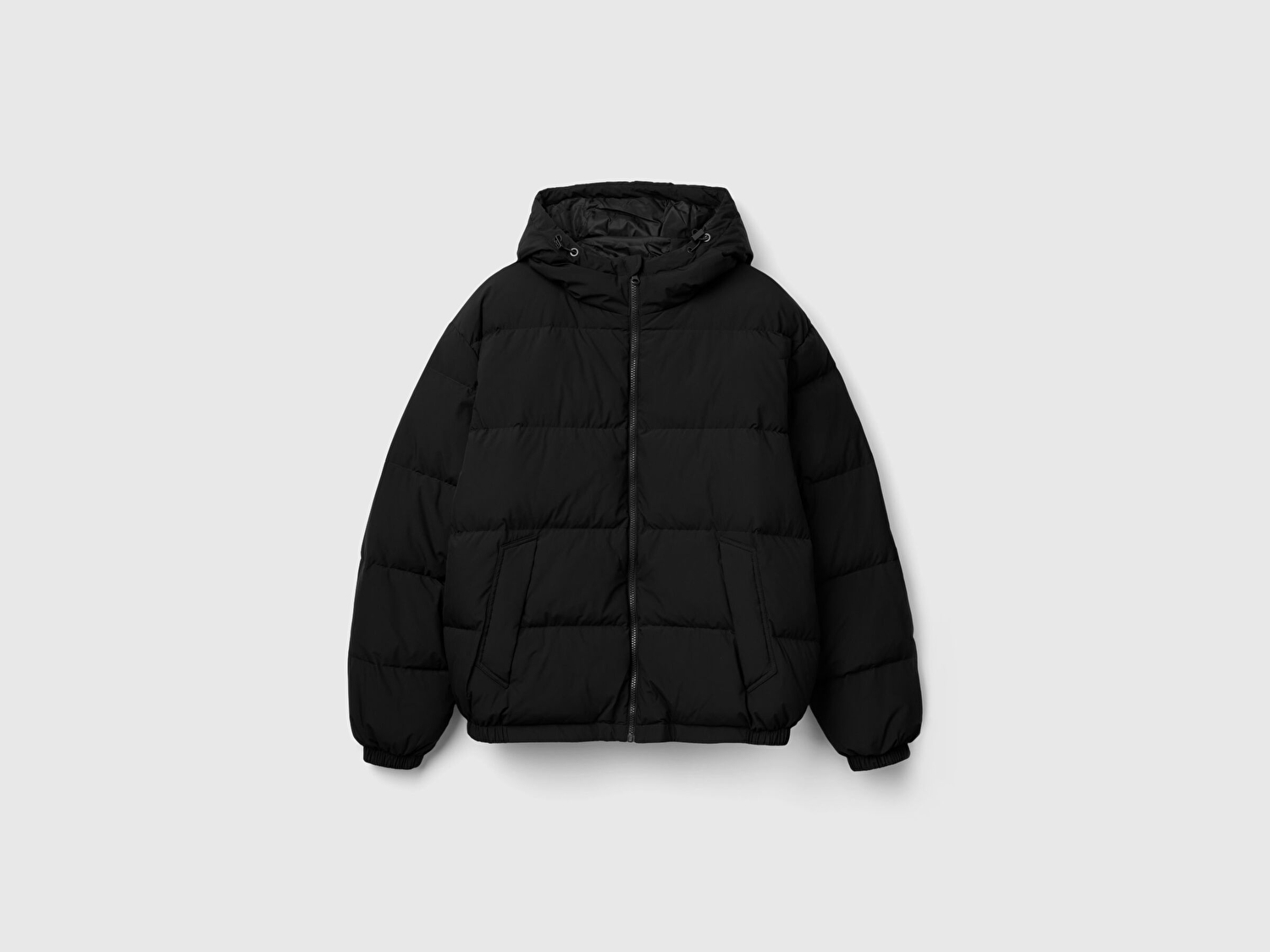 Benetton Erkek Siyah Kaz Tüyü Dolgulu Yanları Cepli Gizli Fermuarlı Kapüşonlu Mont