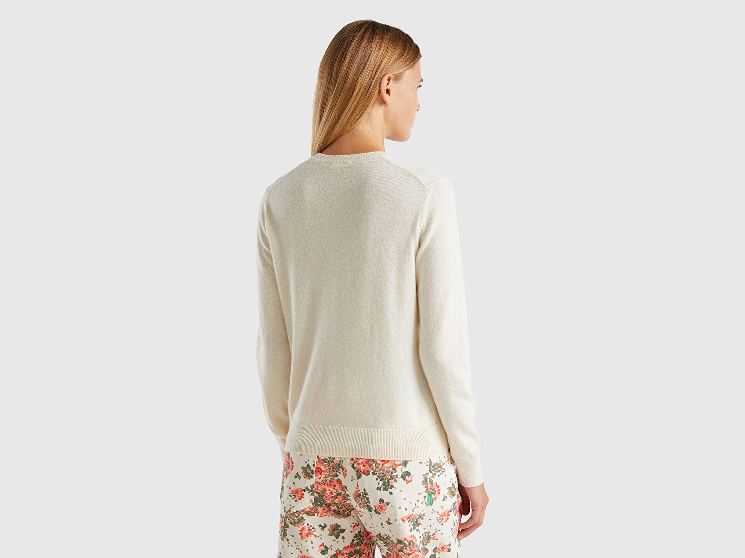 Kadın Krem %100 Kaşmir Yuvarlak Yaka Düz Kazak