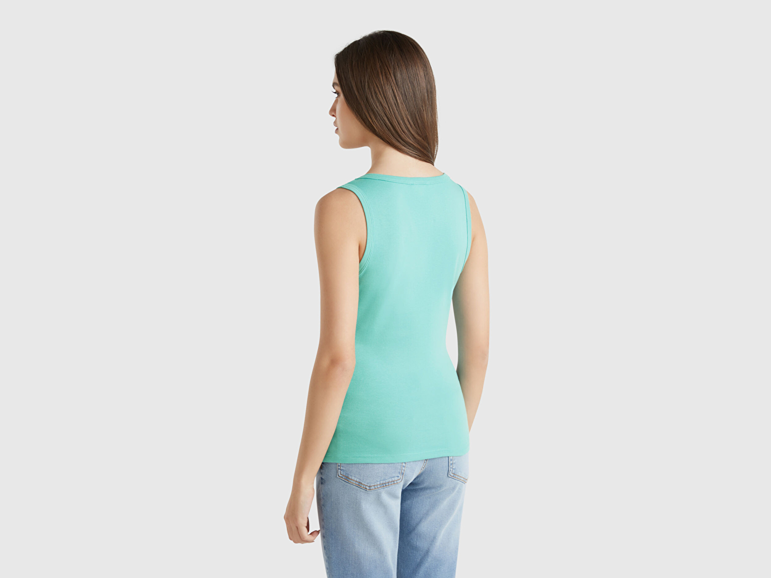 Benetton Kadın Buz Mavisi %100 Pamuk Ucu Logo İşlemeli Slim Fit Yuvarlak Yaka Atlet