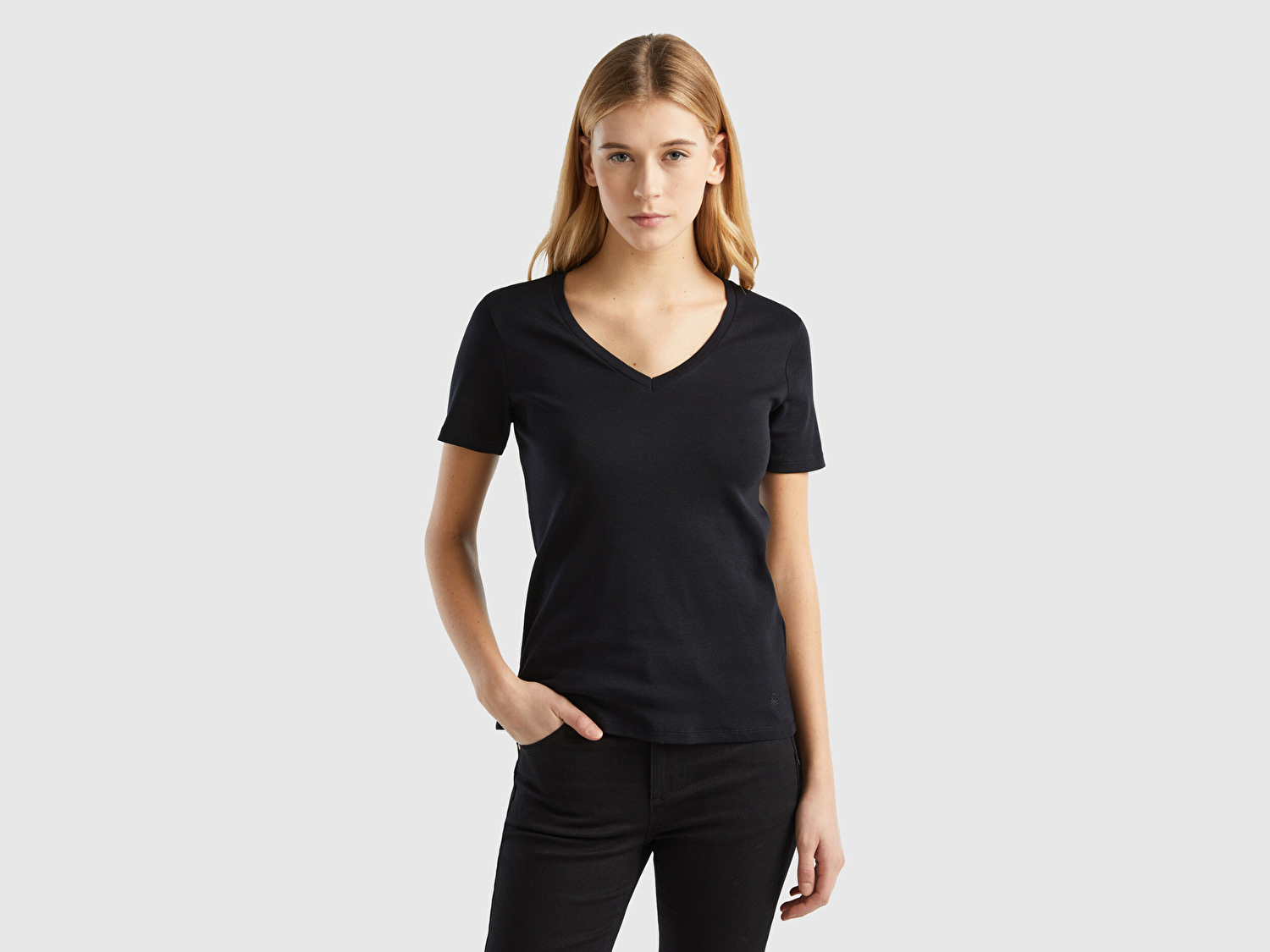 Benetton Kadın Siyah %100 Pamuk V Yaka Basic T-Shirt