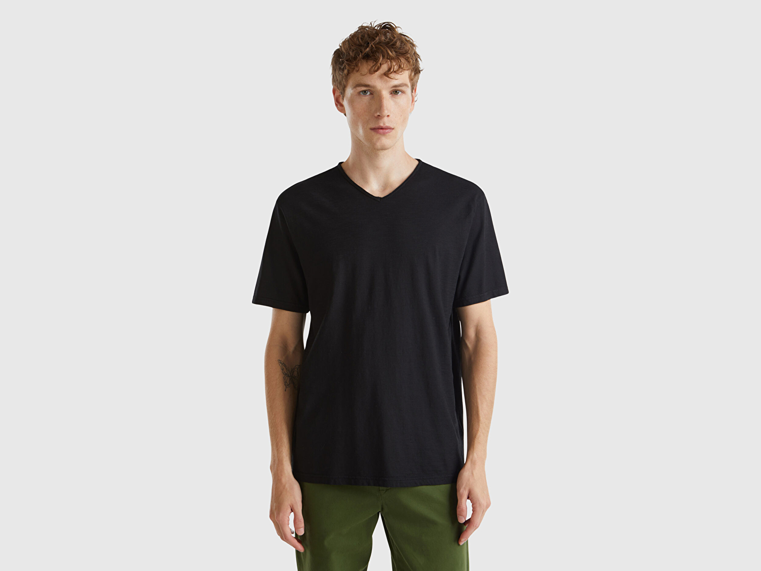Benetton Erkek Siyah V Yaka Slub T-shirt