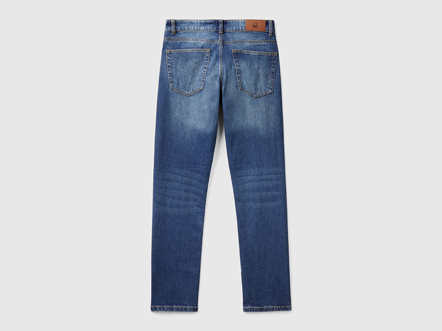 Benetton Erkek Mavi Pamuk Karışımlı Arkası Logo Etiketli Cepli Slim Fit Denim Pantolon