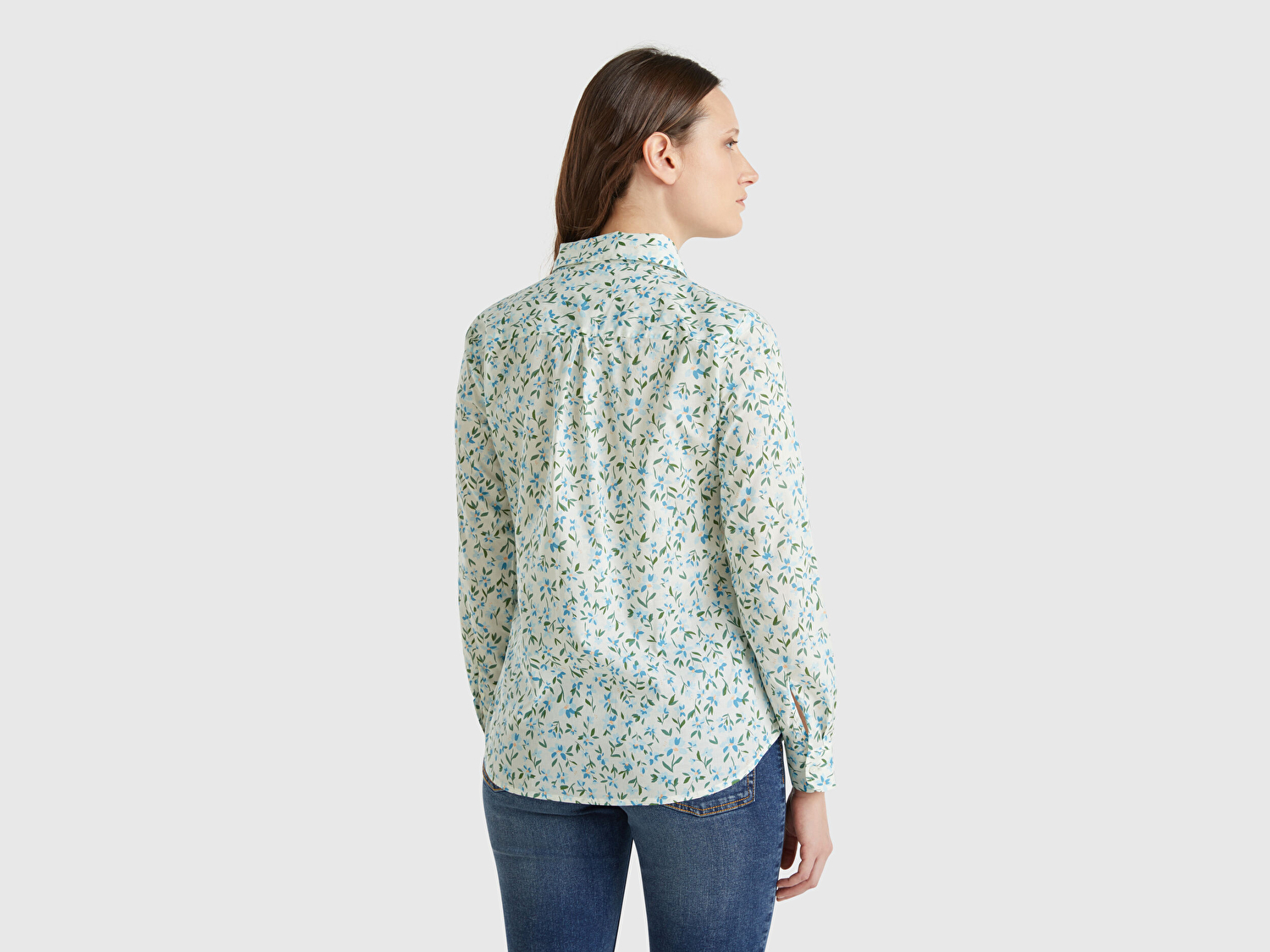 Benetton Kadın Yeşil %100 Pamuk Desenli Manşetli Regular Fit Müslin Gömlek