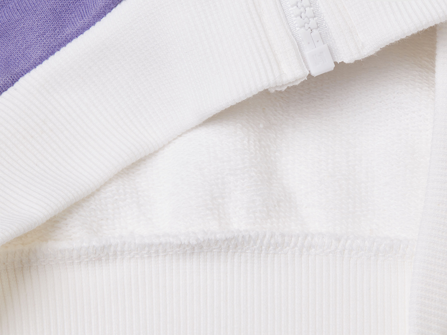 Benetton Kız Çocuk Beyaz Mix Simli Benetton Logo İşlemeli Fermuarlı Sweatshirt
