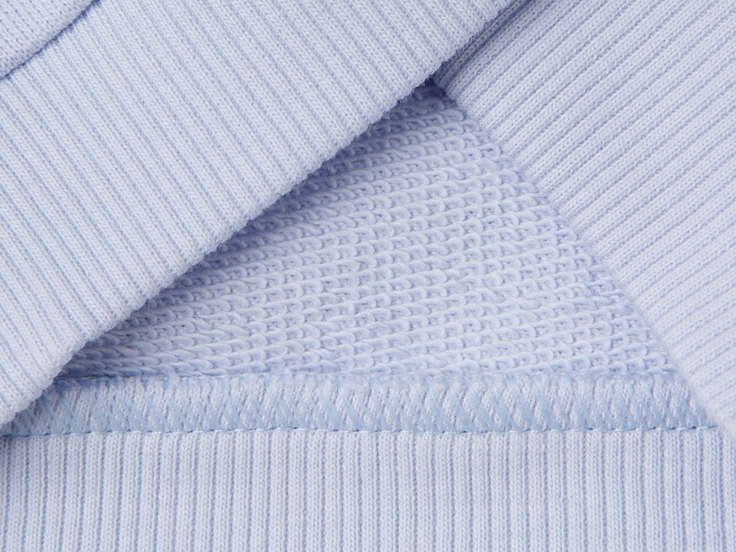 Benetton Bebek Toz Mavi Göğsü Tavşan Logosu İşlemeli Kulaklı Kapüşonlu Sweatshirt
