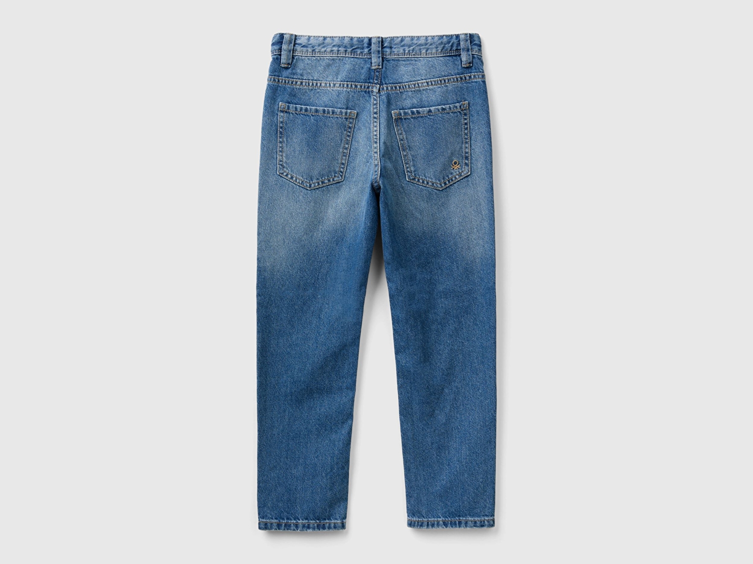 Benetton Erkek Çocuk Açık Denim Arkası Logo İşlemeli 5 Cepli Düz Kesim Denim Pantolon
