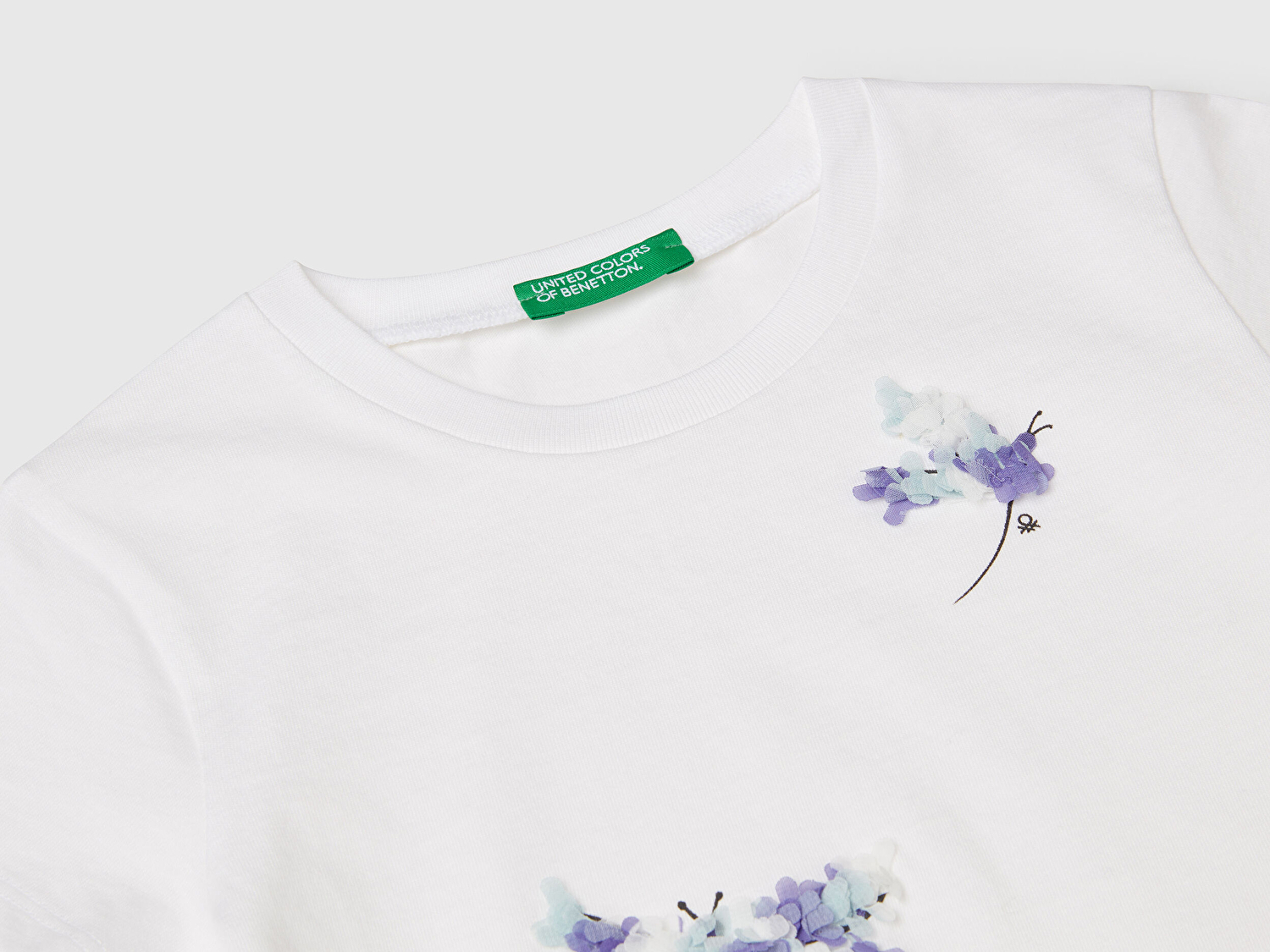 Benetton Kız Bebek Beyaz Nakışlı ve Baskılı T-Shirt