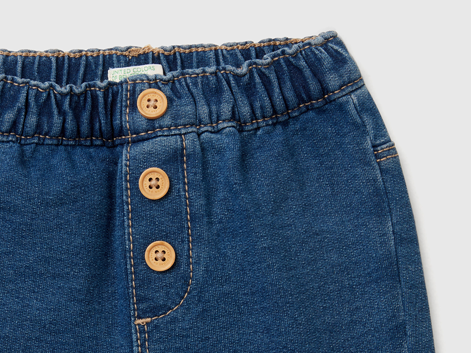 Benetton Bebek Koyu Denim Arkası Suni Deri Etiketli Düğme Detaylı Denim Pantolon