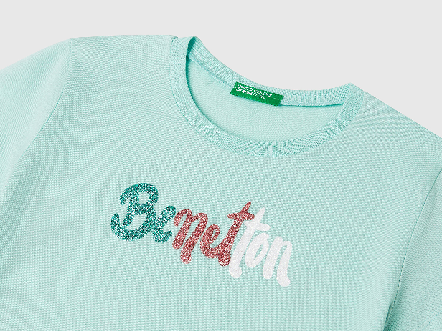 Benetton Kız Çocuk Su Yeşili Simli Logo Baskılı T-Shirt