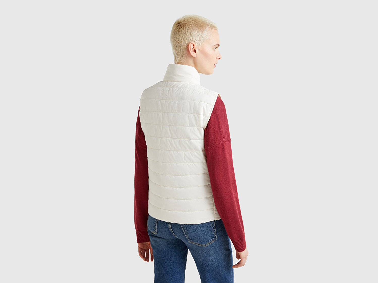 Benetton Kadın Krem Polyester Dolgulu Fermuarlı Slim Fit Pufa Yelek