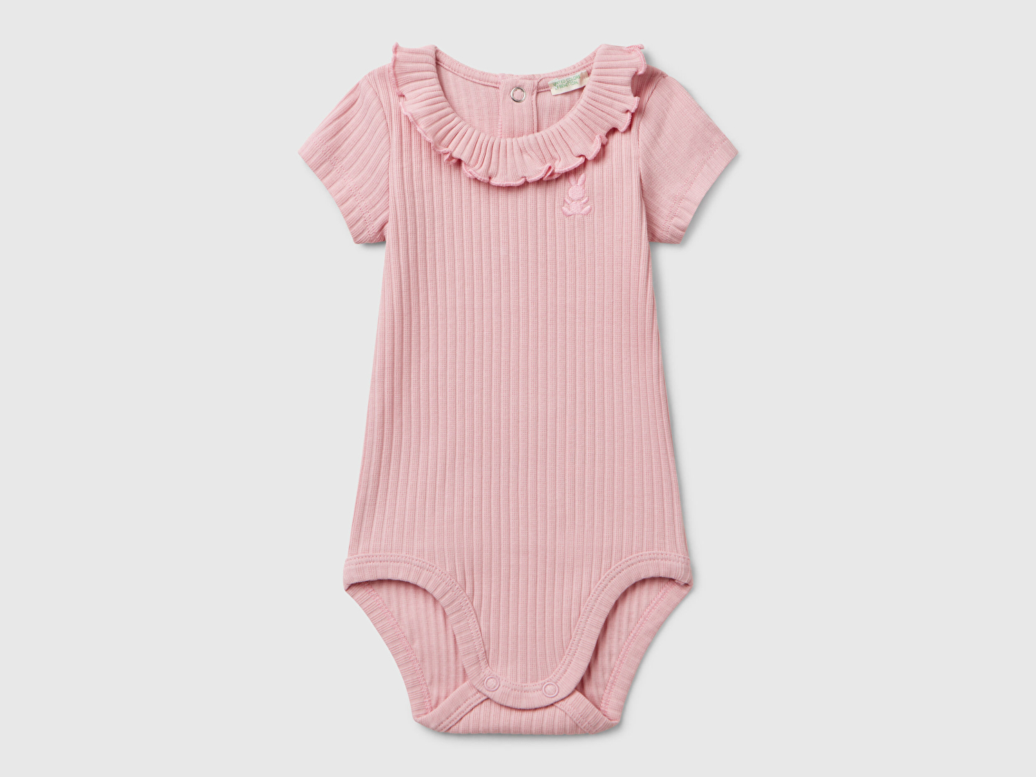 Benetton Bebek Pembe Tavşan İşlemeli Yakası Fırfırlı Kısa Kollu Çıtçıtlı Body