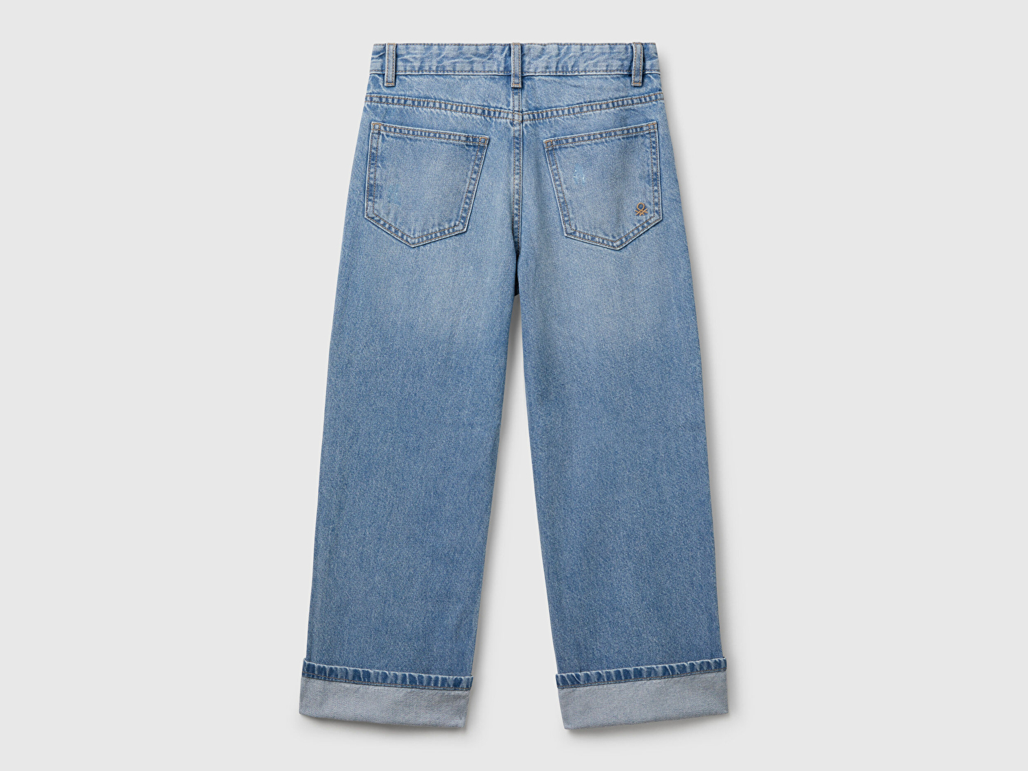 Benetton Erkek Çocuk Açık Denim Yırtıklı Eskitilmiş Efektli Straight Fit Denim Pantolon