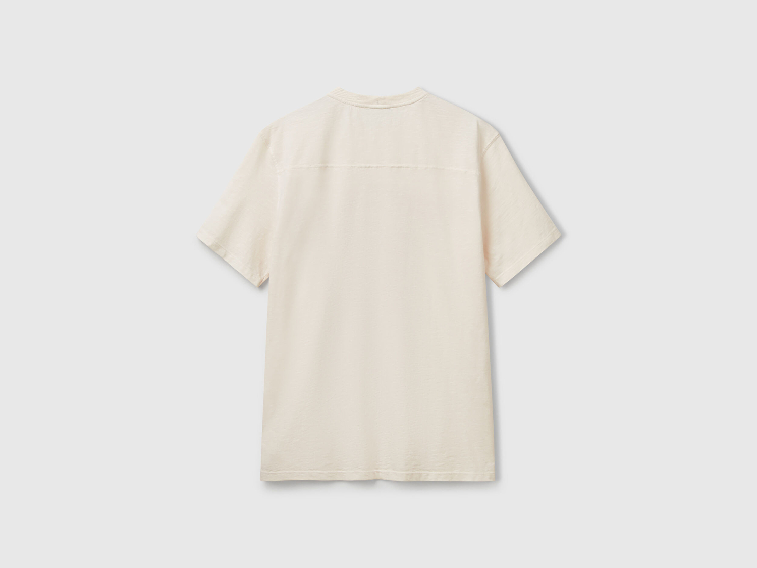 Benetton Erkek Bej-bordo %100 Pamuk Yıpranmış Efektli Önü Baskılı Relax Fit T-Shirt