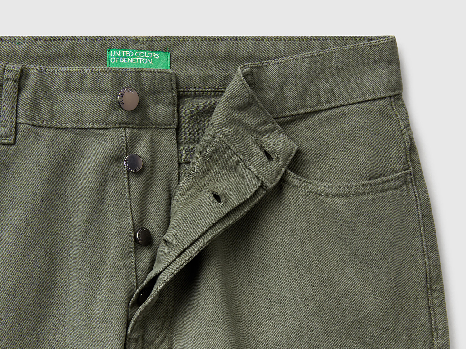 Benetton Erkek Soluk Yeşil %100 Pamuk Beli Logo Etiketli 5 Cepli Straight Fit Pantolon