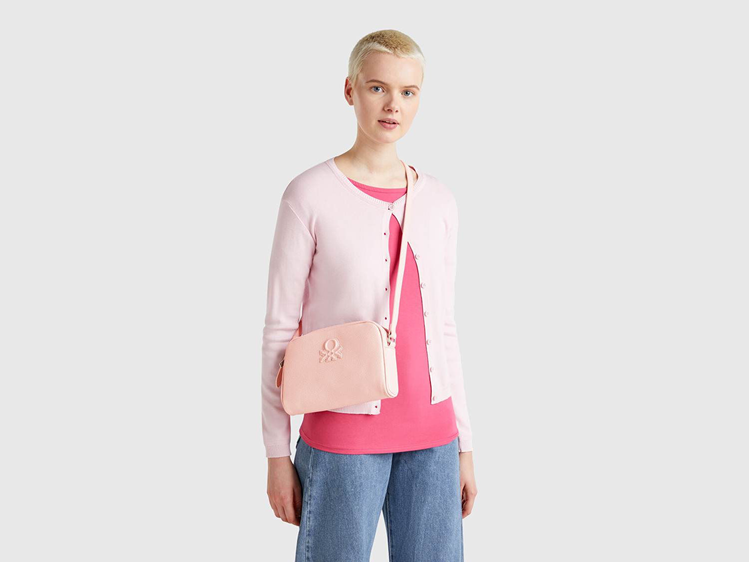 Benetton Kadın Pembe Eskitme Efektli Fermuarlı Kabartma Logolu Mini Omuz Çantası