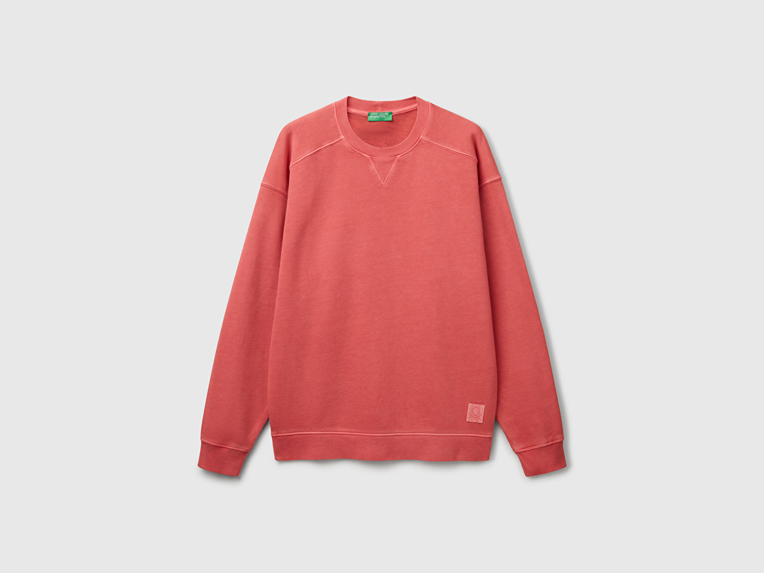 Benetton Erkek Mercan Pamuklu Logo Etiketi Detaylı Bisiklet Yaka Sweatshirt
