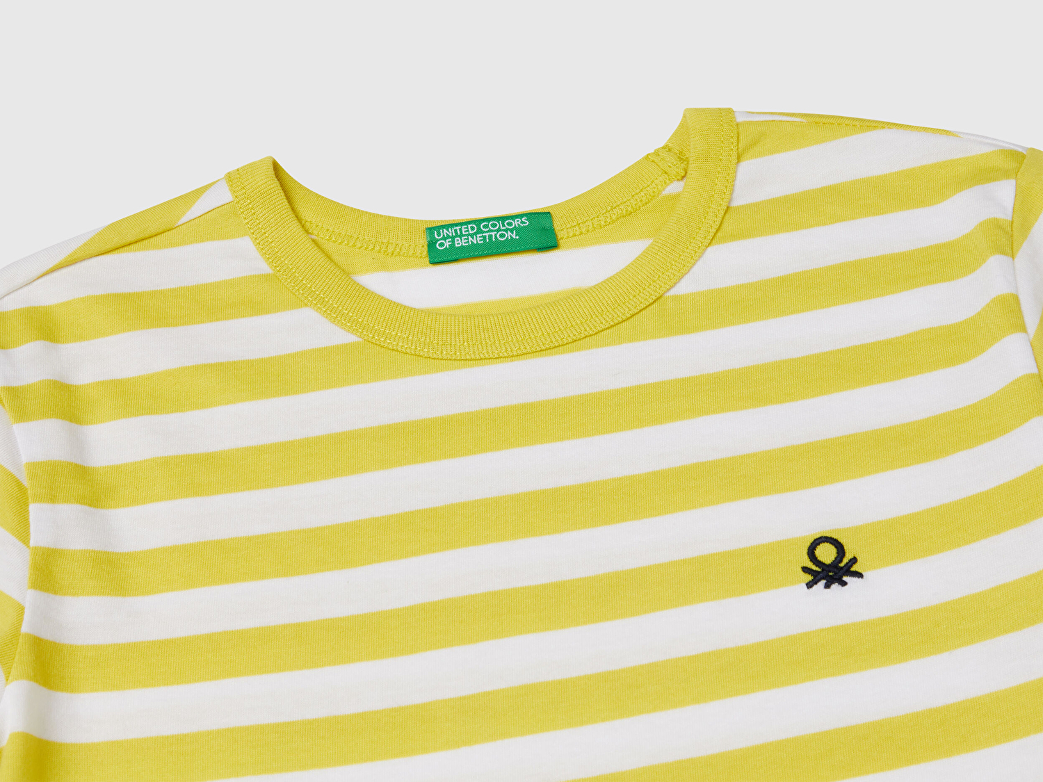 Benetton Erkek Çocuk Sarı Çizgili Önü Logo İşlemeli T-Shirt