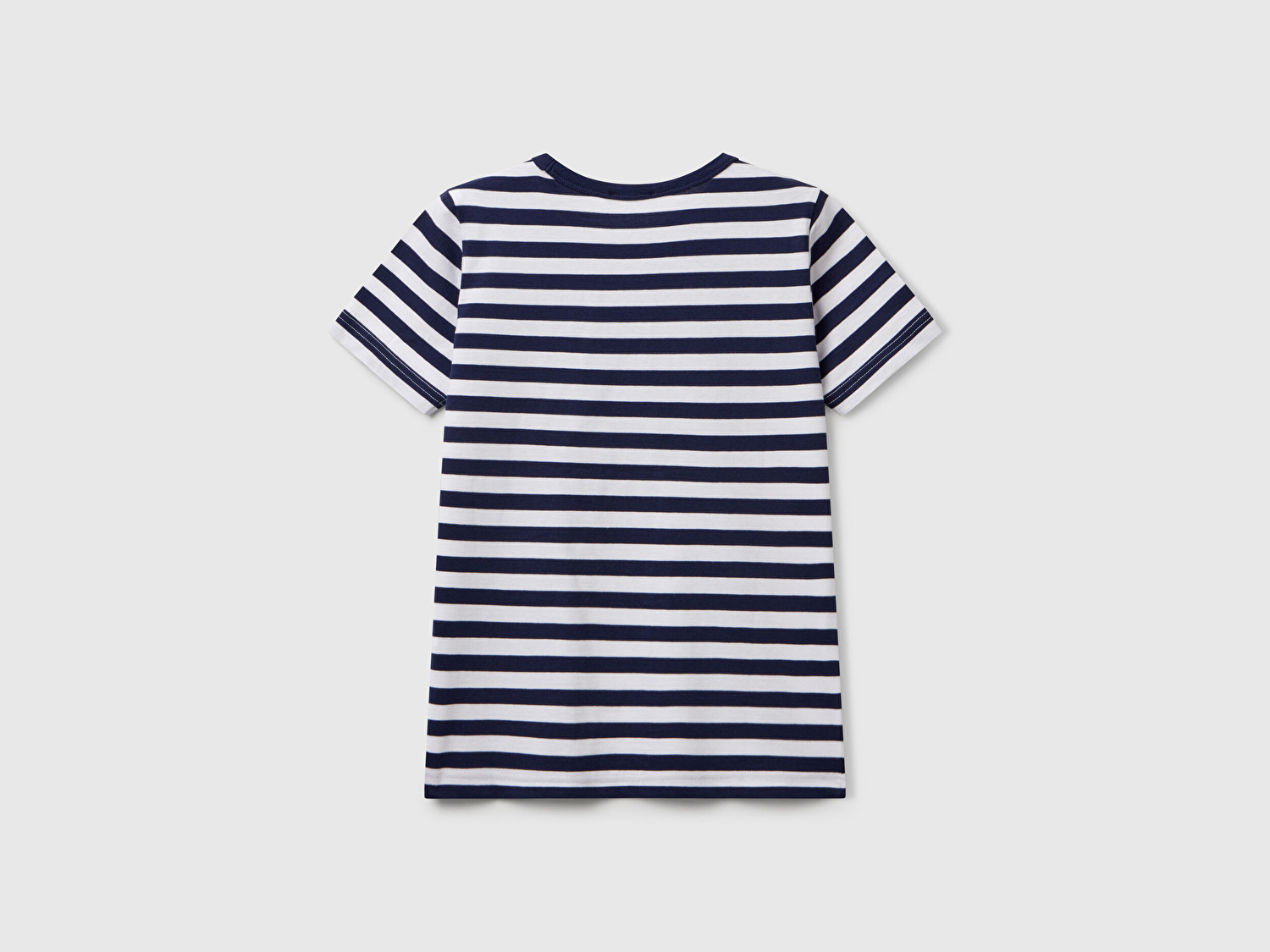 Benetton Erkek Çocuk Lacivert Çizgili Önü Logo İşlemeli T-Shirt