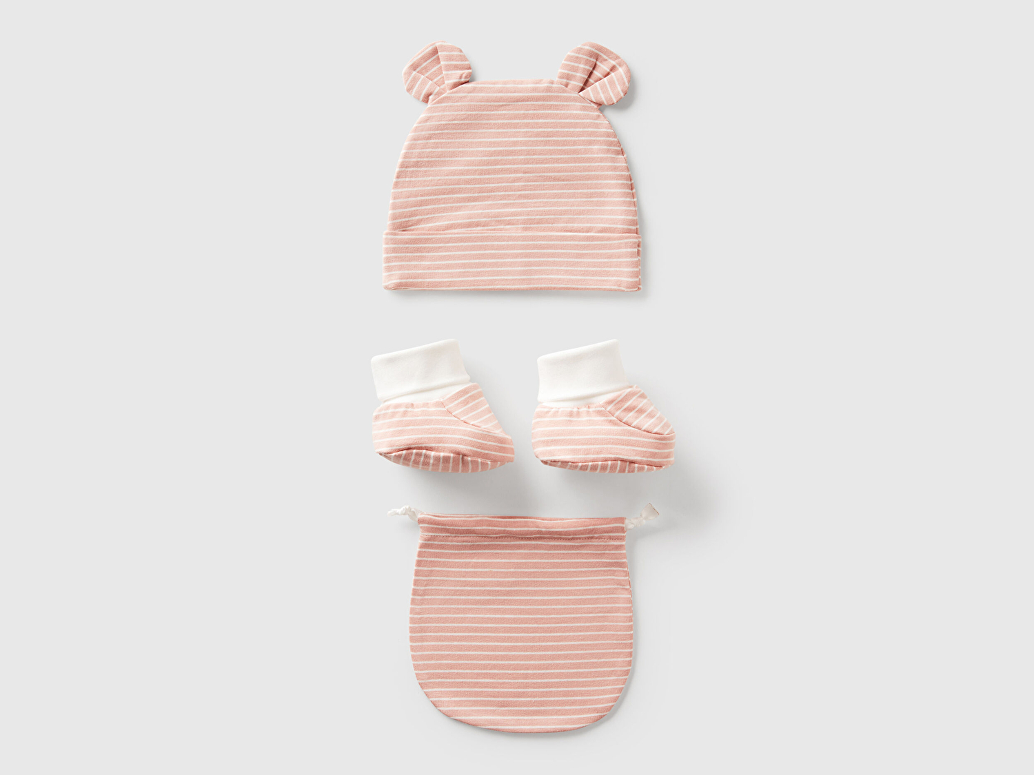Benetton Bebek Pembe Kulak Aplikeli Şapka ve Patik Çantalı Takım