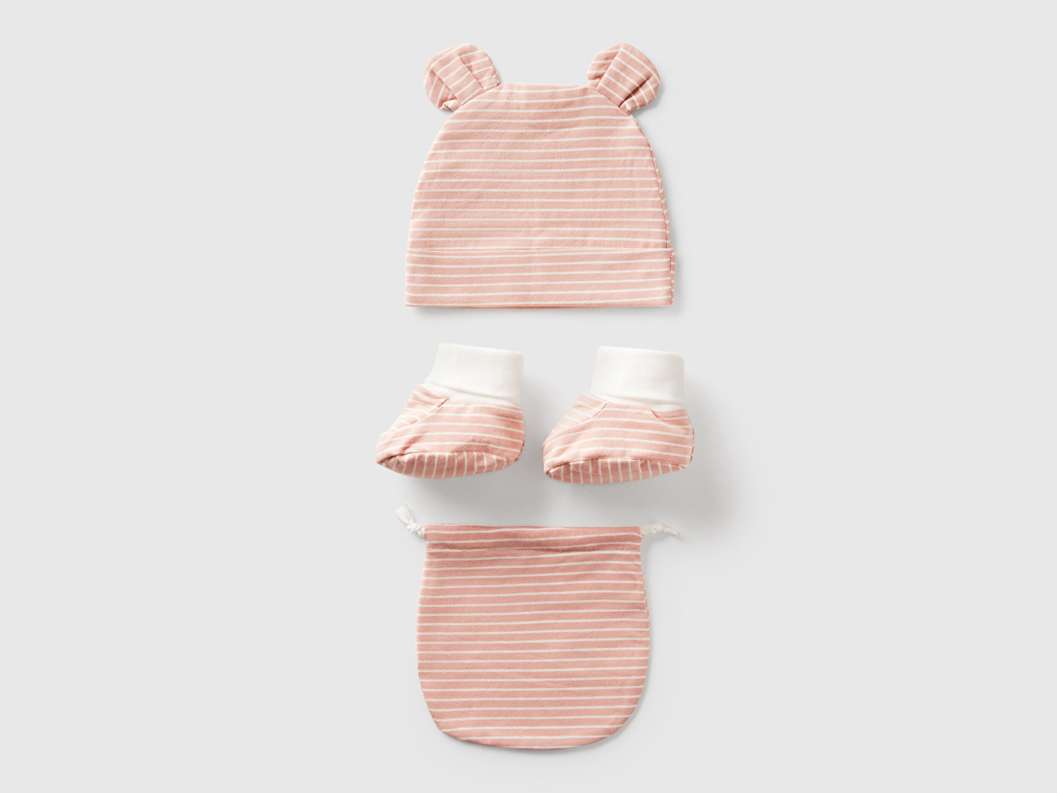 Benetton Bebek Pembe Kulak Aplikeli Şapka ve Patik Çantalı Takım