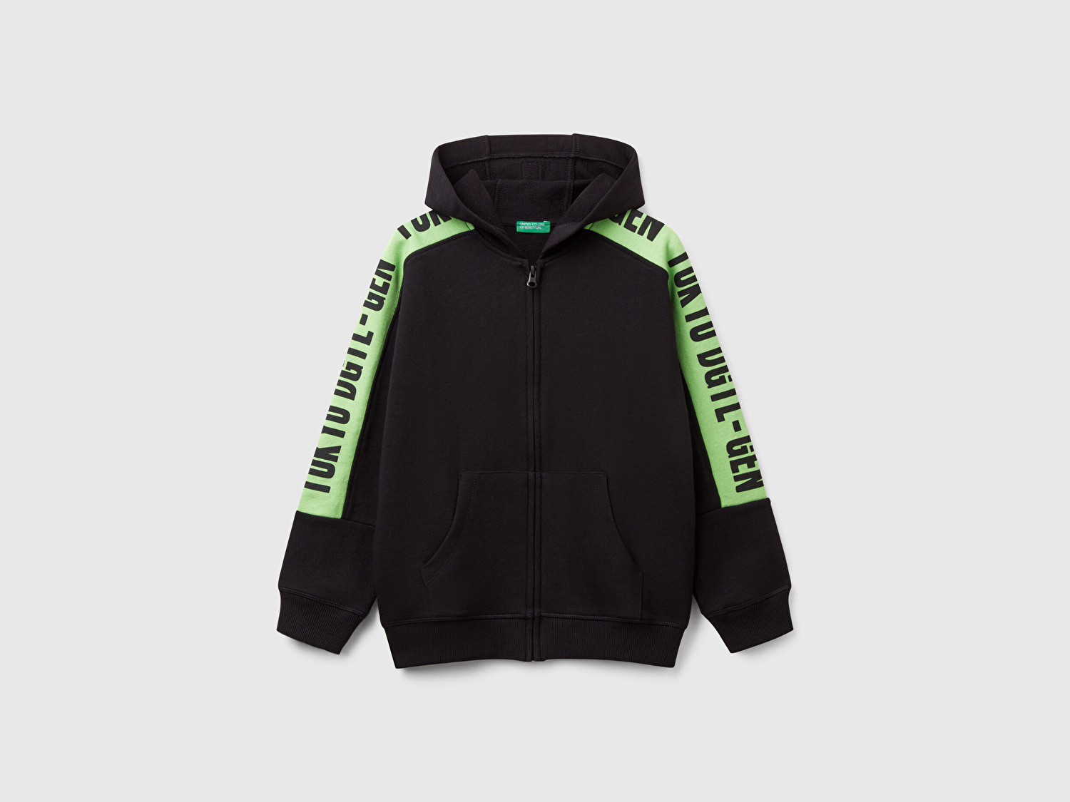 Benetton Erkek Çocuk Siyah Kolları Baskı Şerit Detaylı Fermuarlı Kapüşonlu Sweatshirt