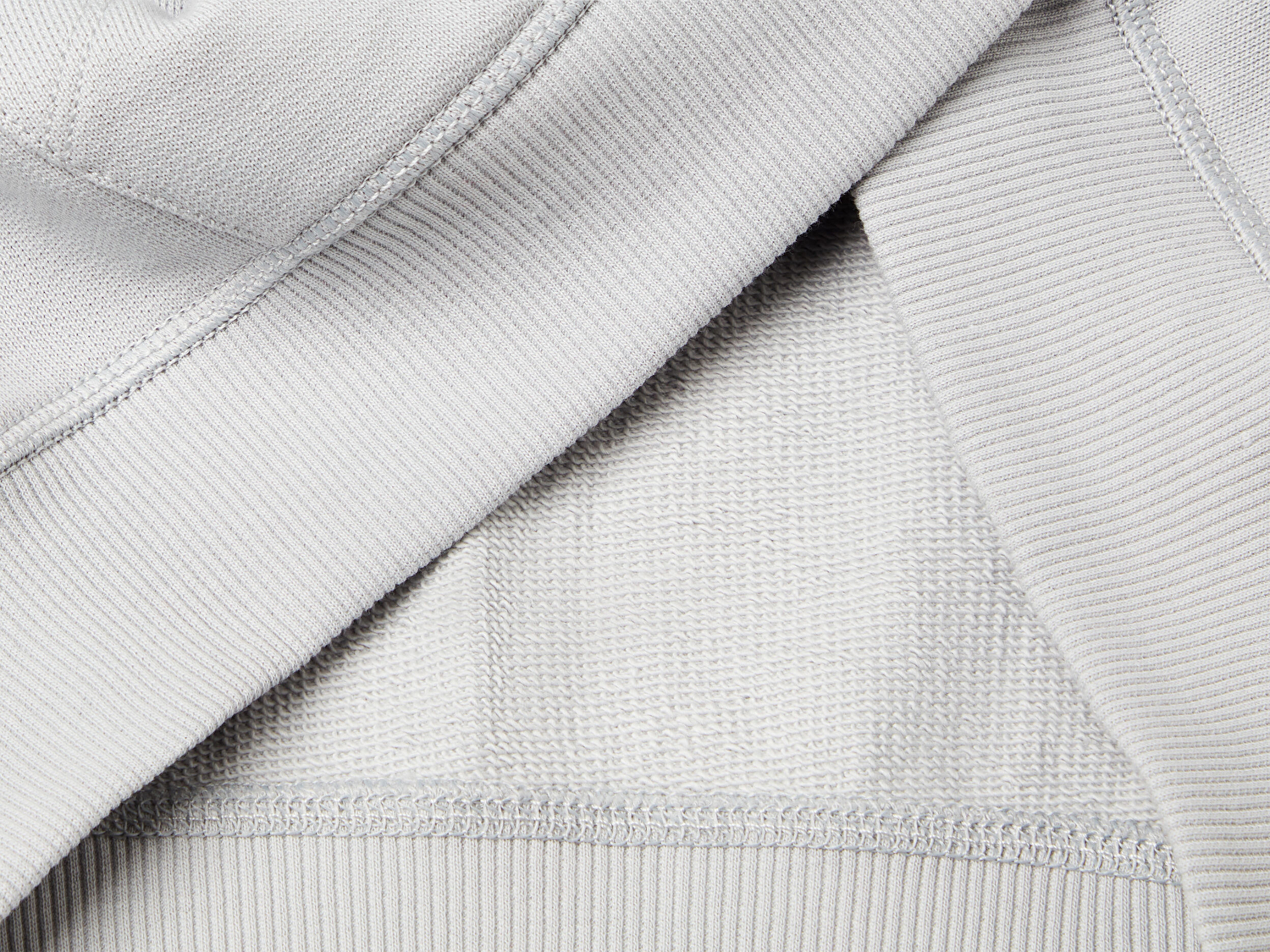 Benetton Erkek Çocuk Gri Melanj Kolları Baskı Şerit Detaylı Fermuarlı Kapüşonlu Sweatshirt