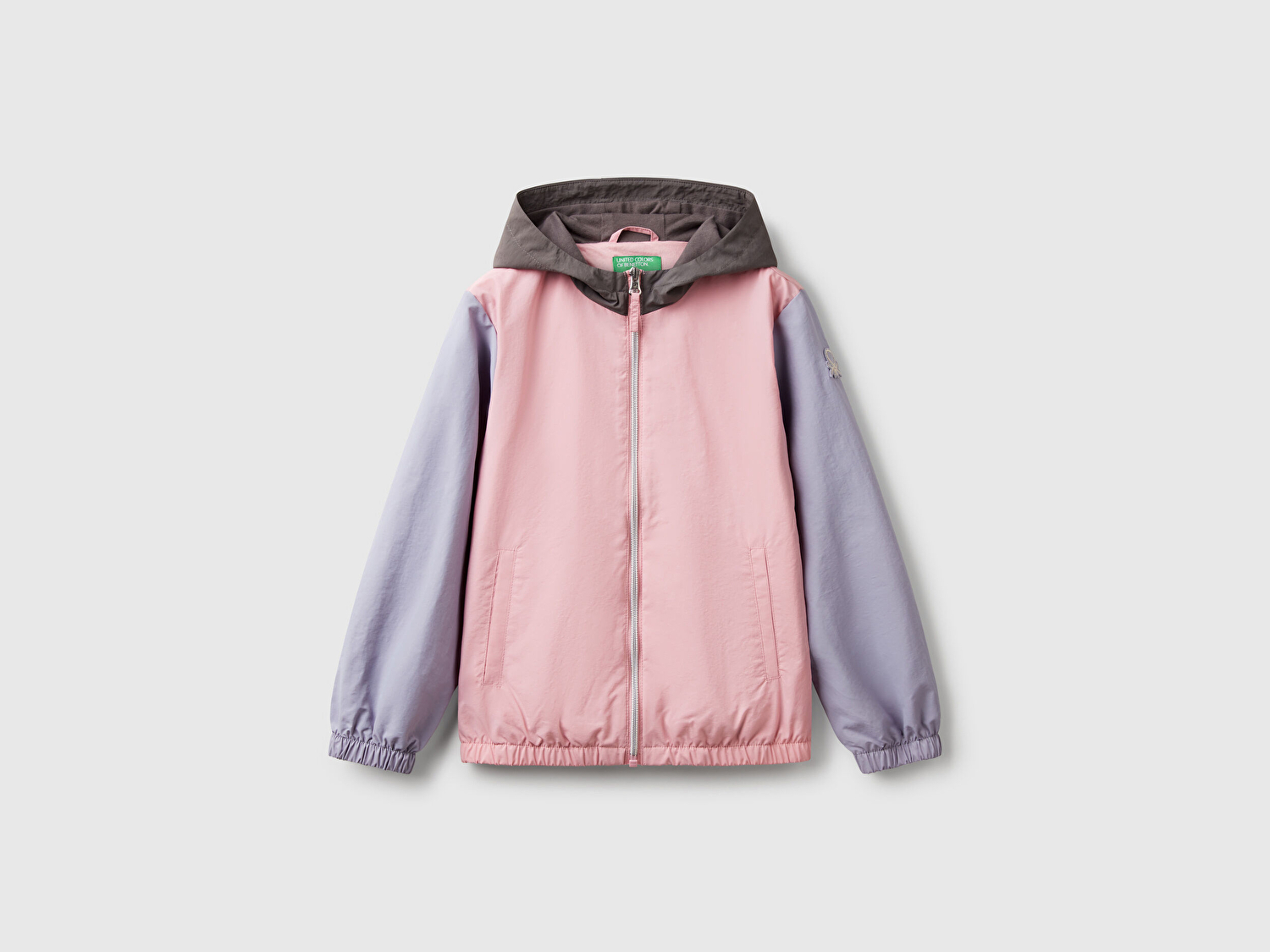 Benetton Kız Çocuk Pembe Mix Simli Logo Detaylı Kapüşonlu Yağmurluk