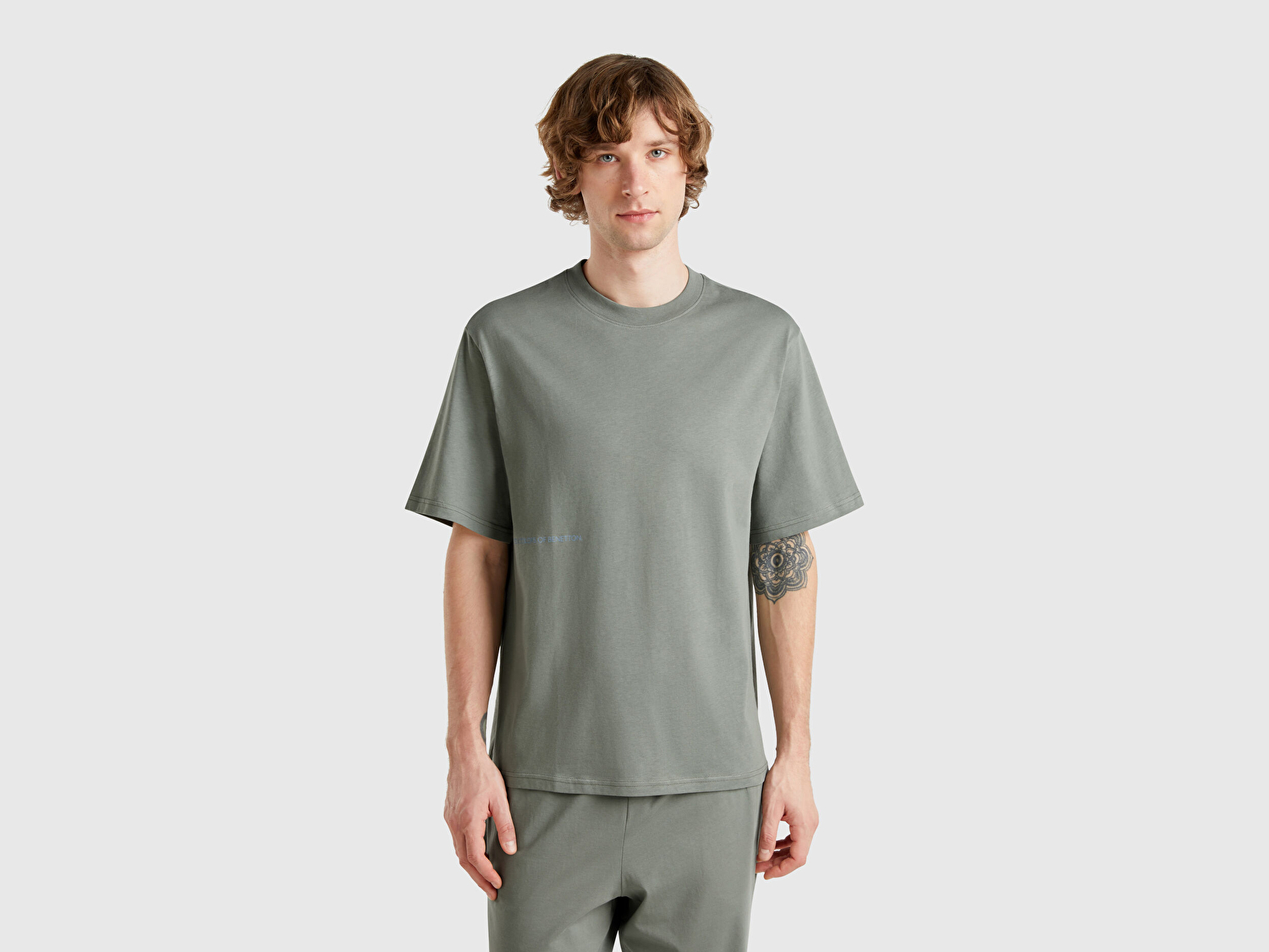 Benetton Erkek Soluk Yeşil %100 Koton Benetton Yazılı T-Shirt
