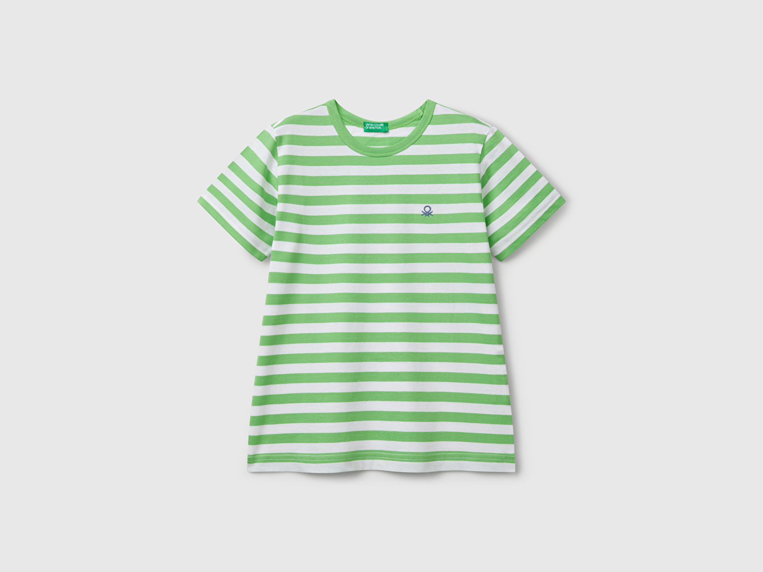 Benetton Erkek Çocuk Fıstık Yeşili Çizgili Önü Logo İşlemeli T-Shirt