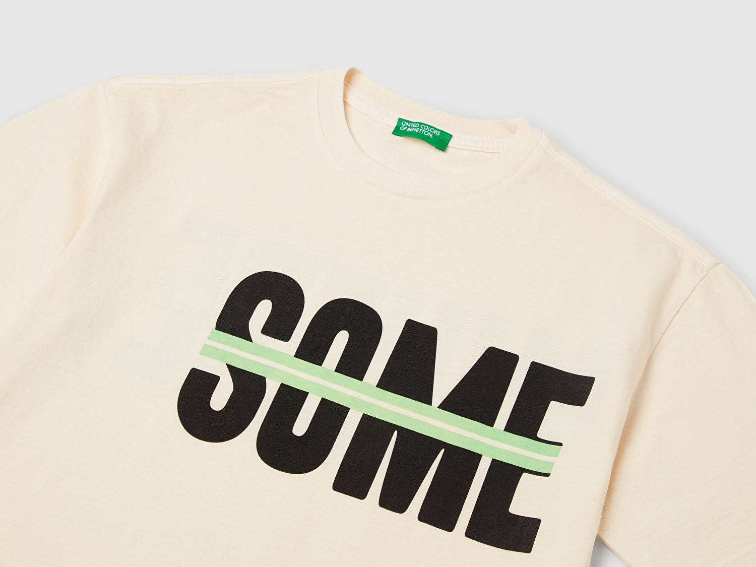 Benetton Erkek Çocuk Ekru Slogan Baskılı Soluk Efektli T-Shirt
