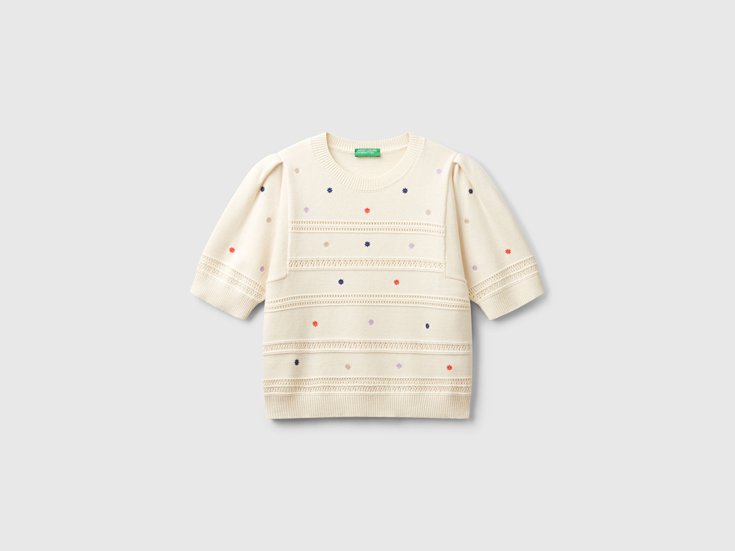 Benetton Kadın Krem %100 Pamuk Desenli Yarım Kol Regular Fit Bisiklet Yaka Kazak