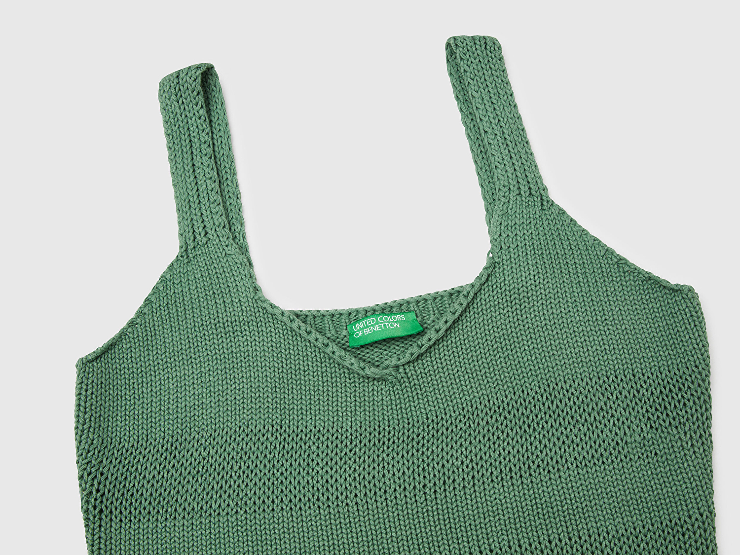 Benetton Kadın Açık Yeşil %100 Pamuk Şerit Efektli Örme Relax Fit V Yaka Triko Atlet
