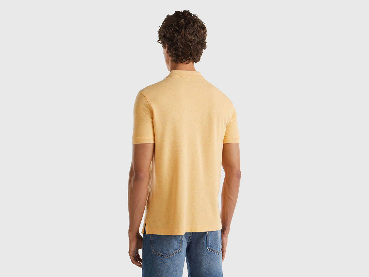 Benetton Erkek Hardal %100 Pamuk Göğsü Logo İşlemeli Düğmeli Polo T-Shirt
