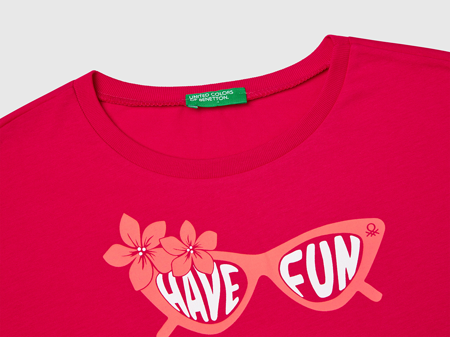Benetton Kız Çocuk Fuşya Grafik Baskılı Kısa Kollu T-Shirt