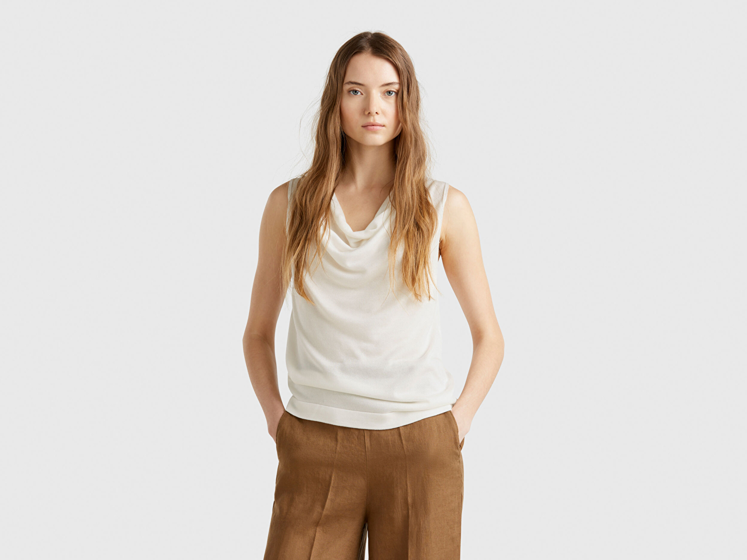 Benetton Kadın Krem %100 Liyosel Kolsuz Regular Fit Kazak