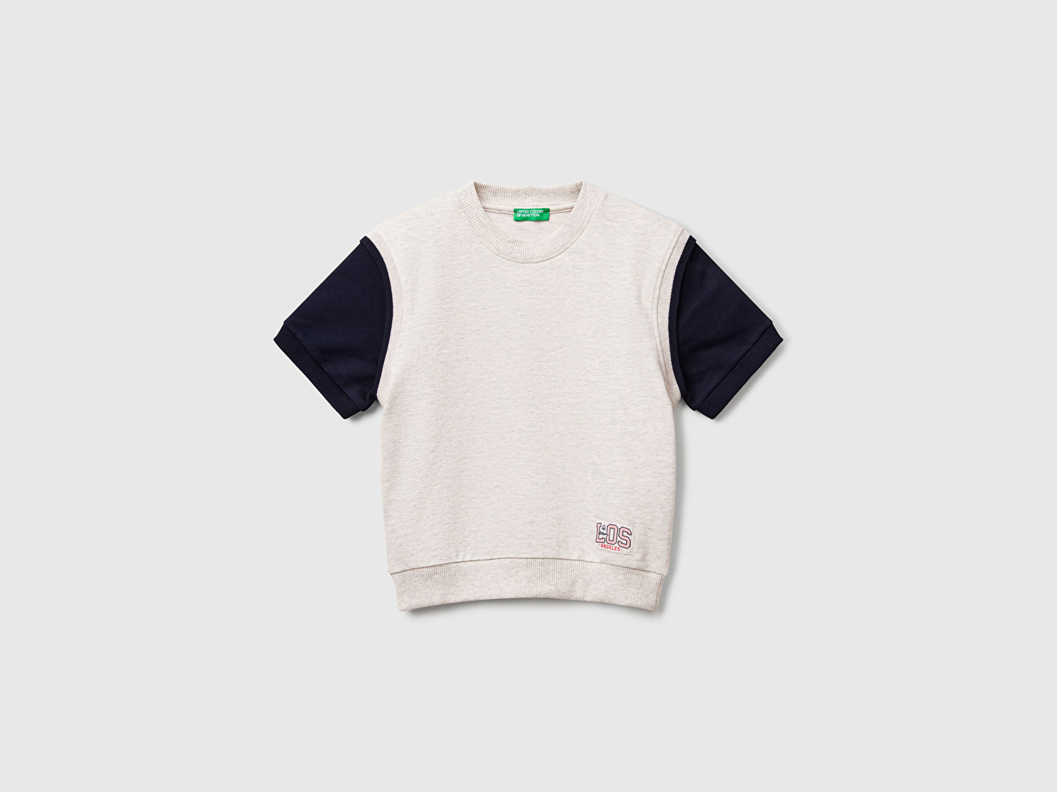 Benetton Erkek Bebek Açık Gri Melanj Logo Baskılı Yelek Efektli Kısa Kollu Sweatshirt