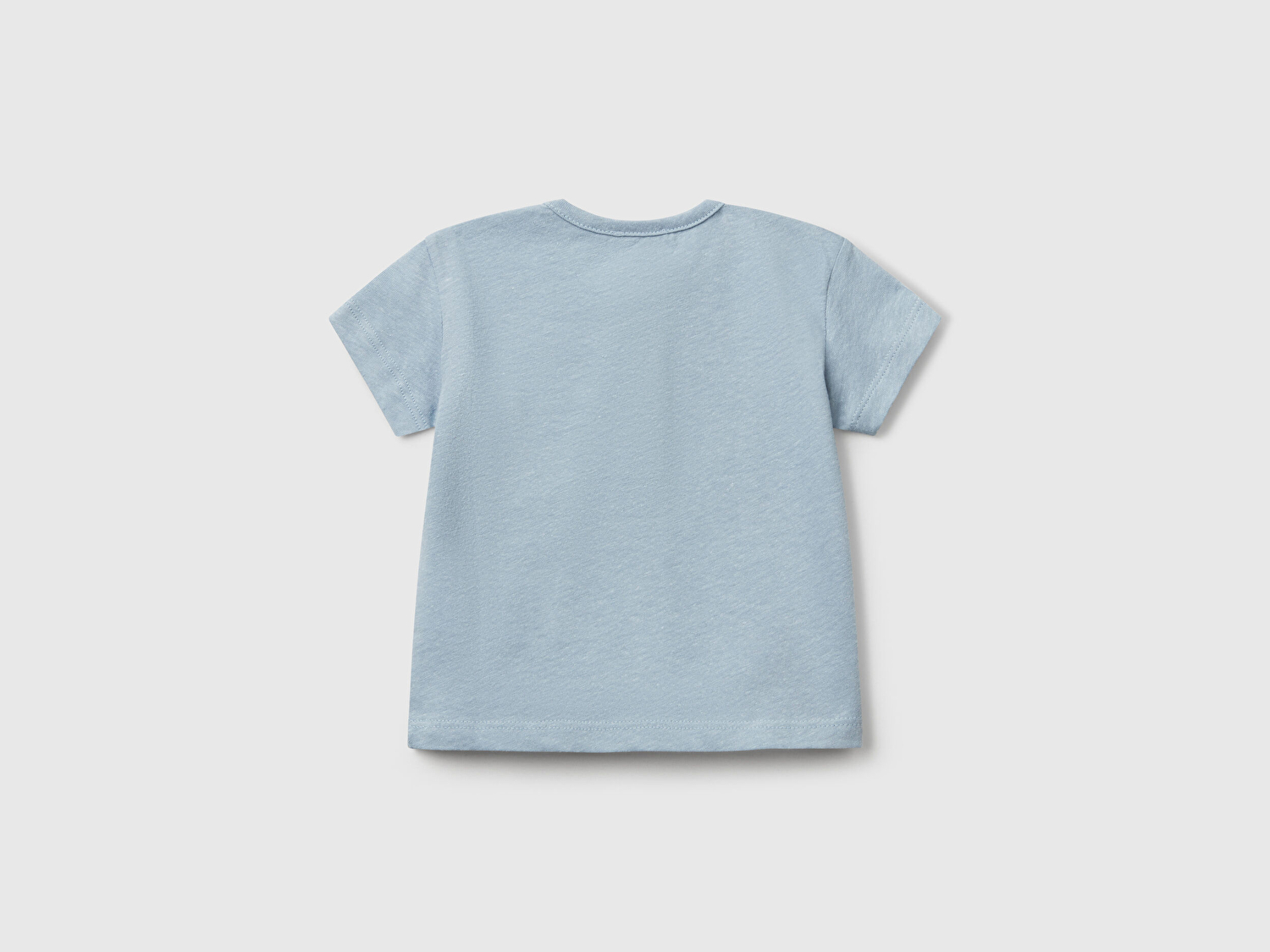 Benetton Bebek Mavi Önü Detaylı Logolu Tek Cepli Bisiklet Yaka T-Shirt