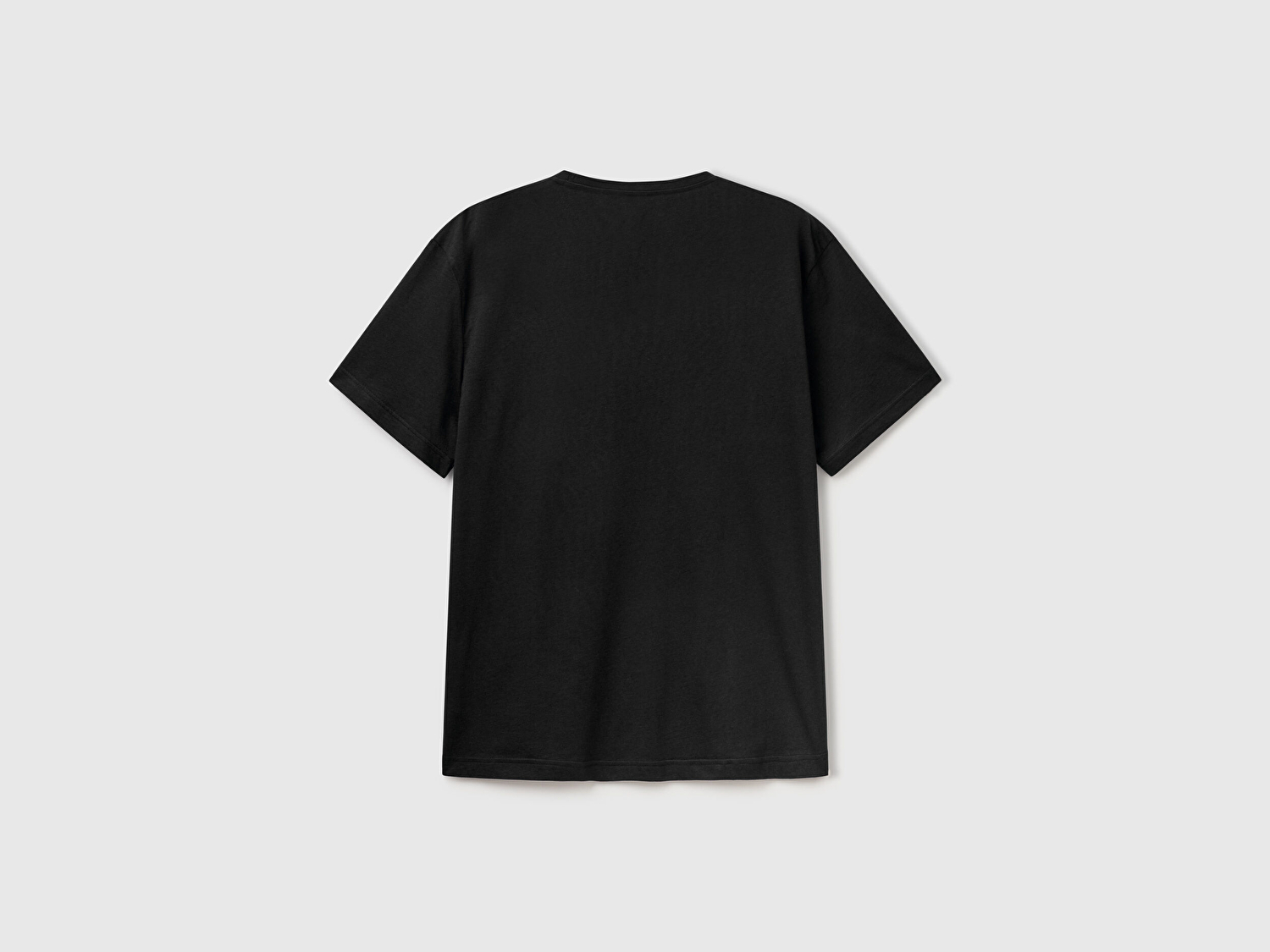 Benetton Erkek Siyah %100 Koton Bisiklet Yaka T-Shirt