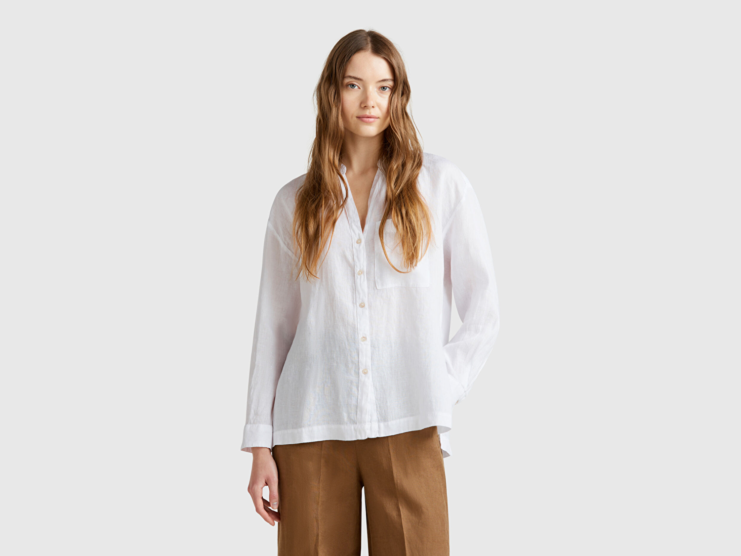Benetton Kadın Beyaz %100 Keten Sol Önü Cepli Oversize Mandarin Yaka Gömlek